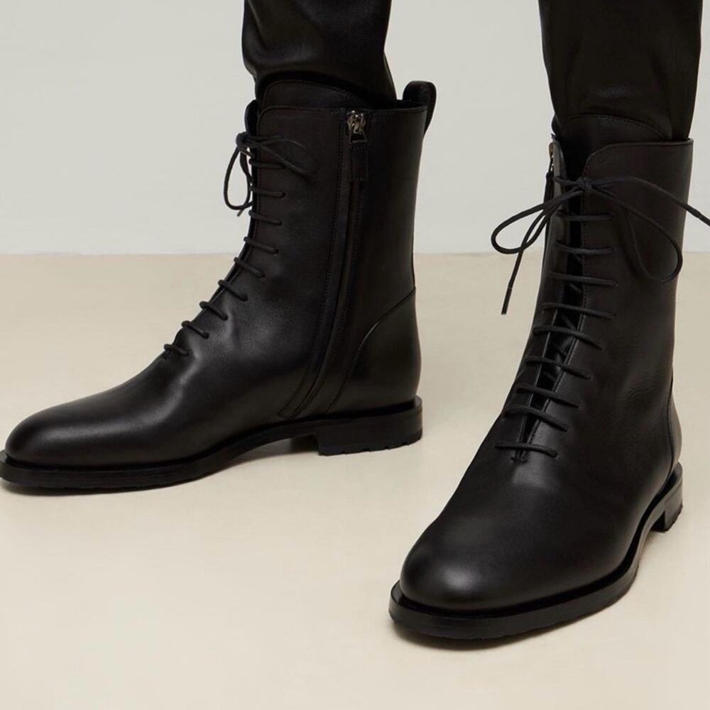 Manolo Blahnik Planigia Black Leather Combat Boots EU 37.5 Lace Up Ankle Booties - Picture 8 of 12